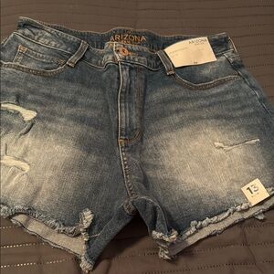 Arizona Jean Company Women's Blue Denim Shorts